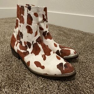 Cowprint booties